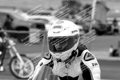 media/Mar-20-2023-Moto Forza (Mon) [[d0bbc59e78]]/Around the Pits/